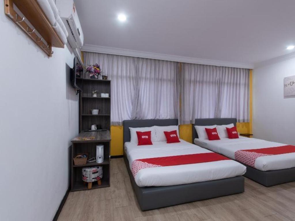 Hotel Oyo 89398 Doorbellz Kota Kinabalu Esterno foto