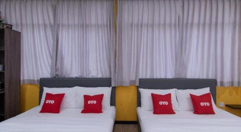 Hotel Oyo 89398 Doorbellz Kota Kinabalu Esterno foto
