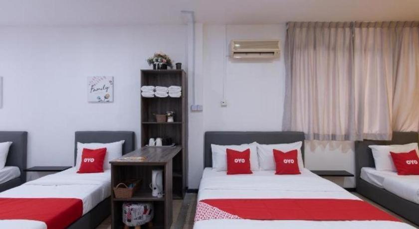 Hotel Oyo 89398 Doorbellz Kota Kinabalu Esterno foto